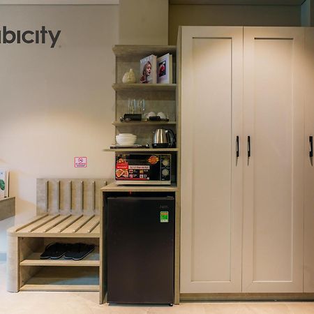 Cubicity Wall Street House Хошимин Экстерьер фото