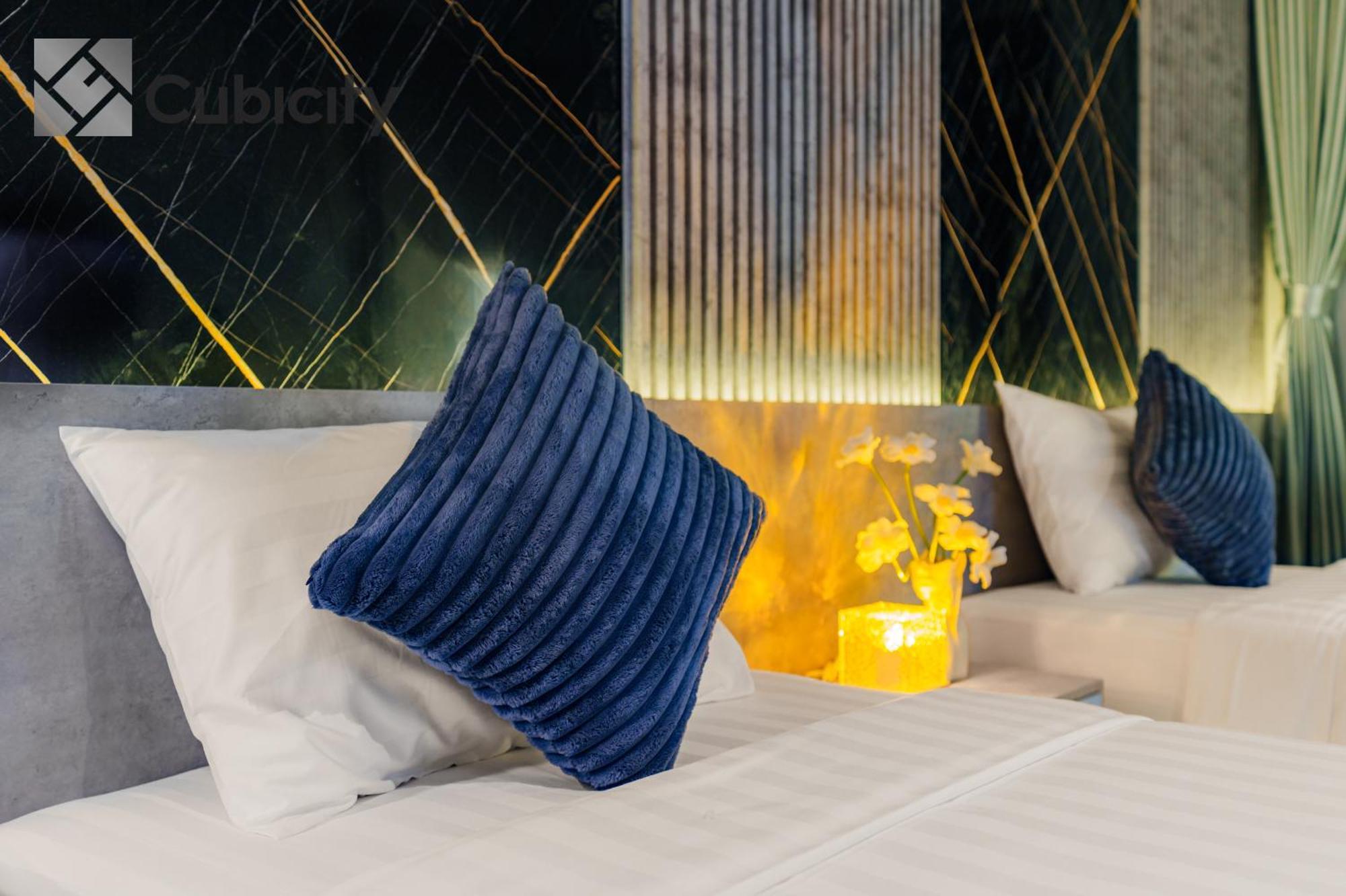 Cubicity Wall Street House Хошимин Экстерьер фото