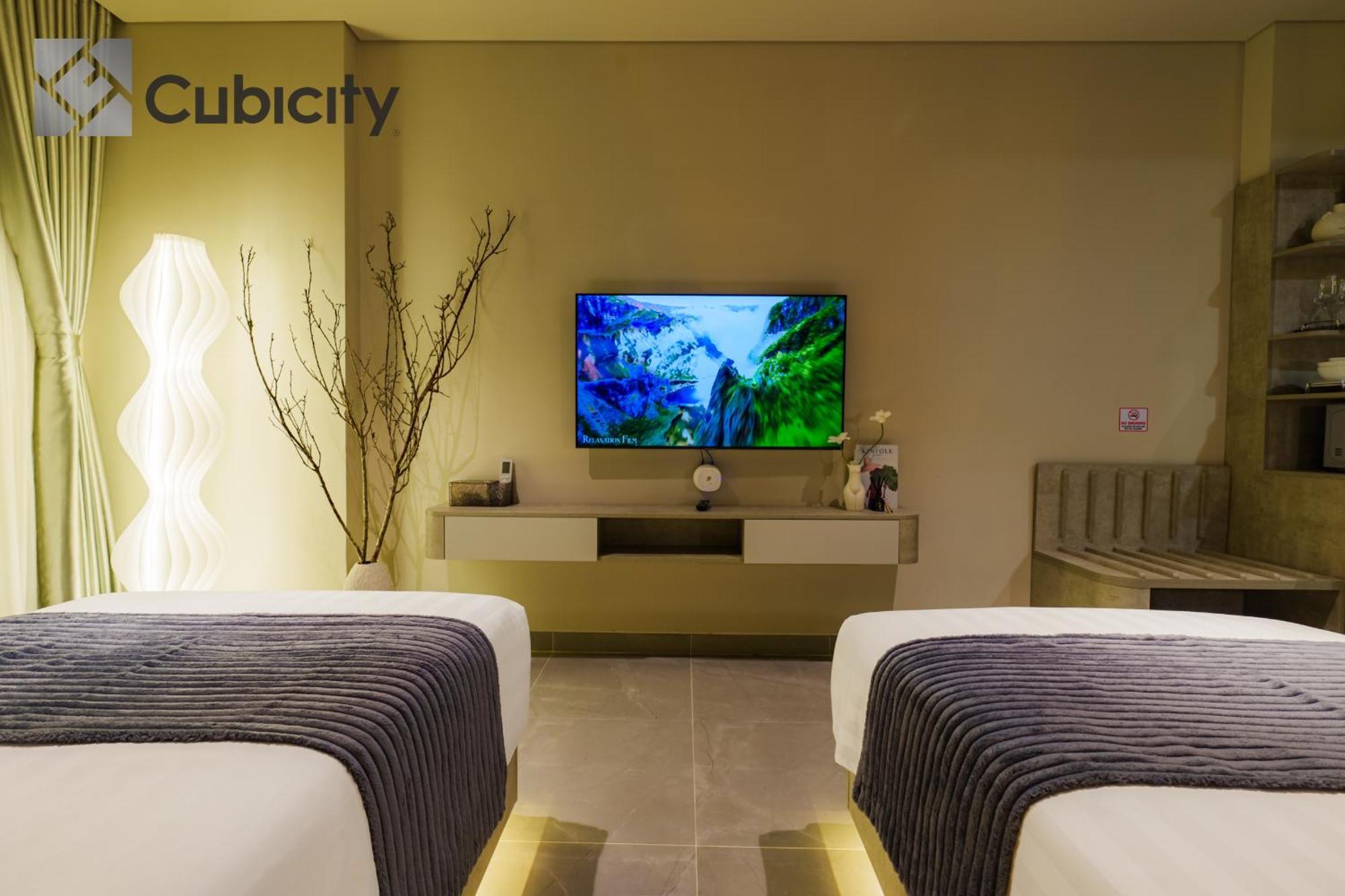 Cubicity Wall Street House Хошимин Экстерьер фото