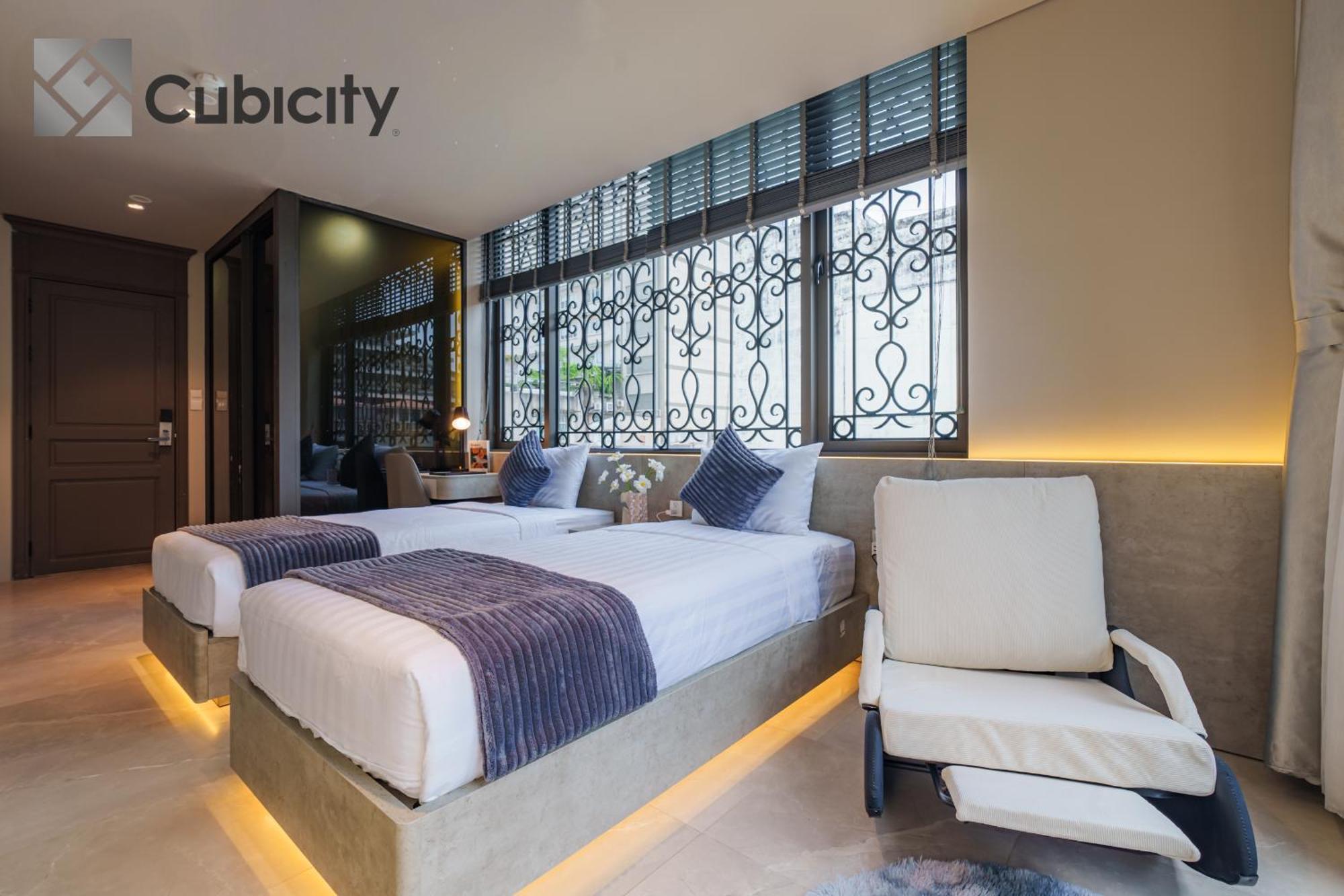 Cubicity Wall Street House Хошимин Экстерьер фото